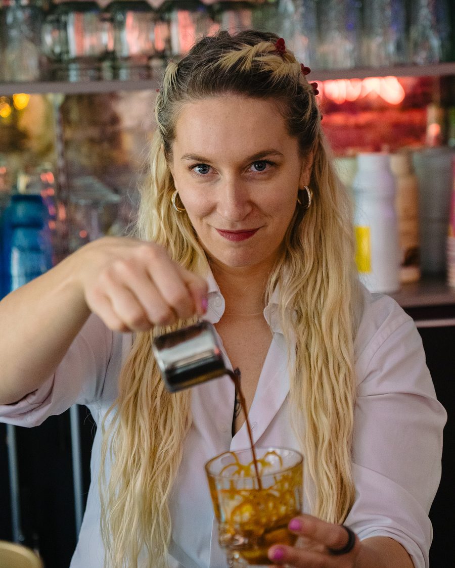 Dalu team member preparing a drink